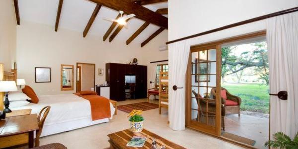 Lupus Den Country House B&B Sunland Kültér fotó